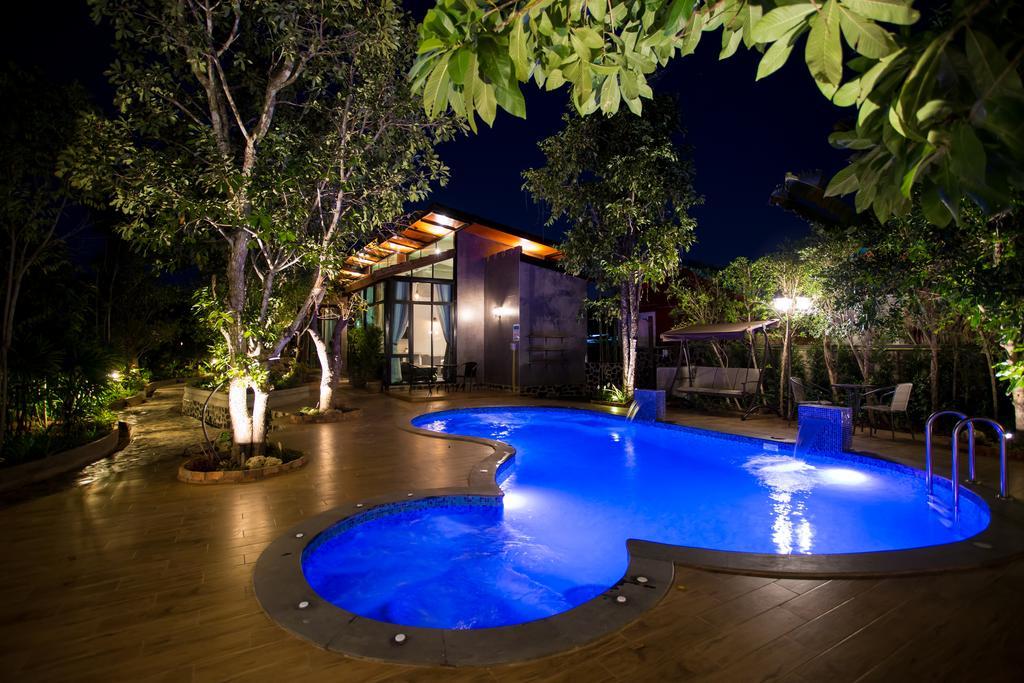 Foresto Sukhothai Guesthome Exterior foto